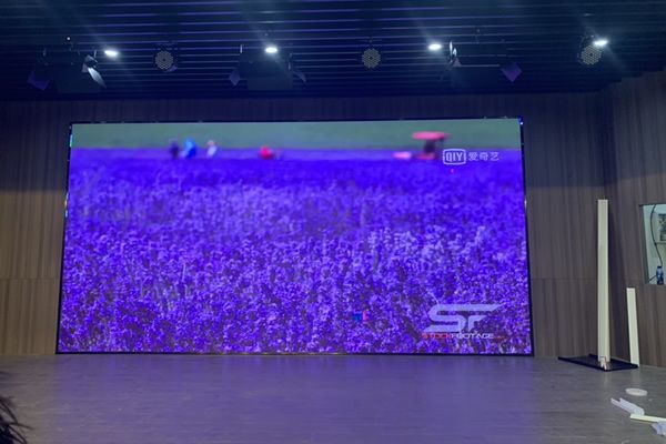 會(huì)議大屏有哪些，會(huì)議室選擇哪種顯示大屏比較好？