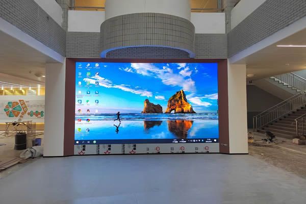 LED全彩屏有哪些特點，在采購時需要注意什么