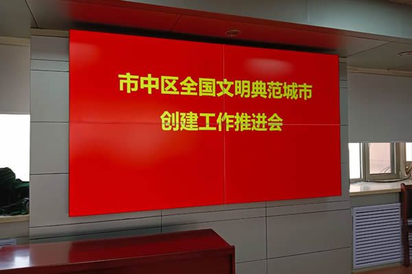 拼接屏價格多少錢由哪些參數(shù)決定？