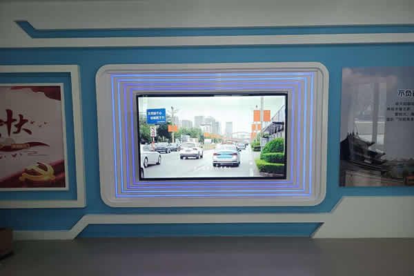 液晶電視可以當(dāng)拼接屏使用嗎？