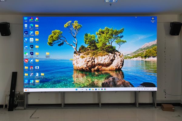 LED顯示屏怎么樣，LED顯示屏的優(yōu)缺點(diǎn)是什么