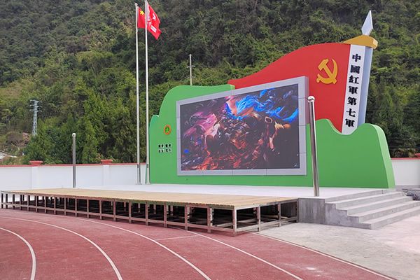 10米寬的舞臺背景墻要做多大的LED顯示屏合適？